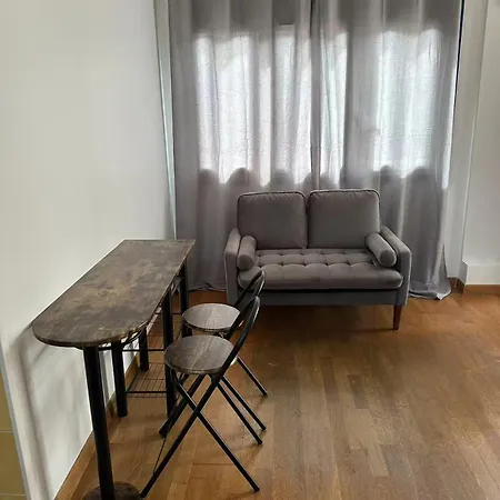 Grand Clame Et Confortable Apartment
